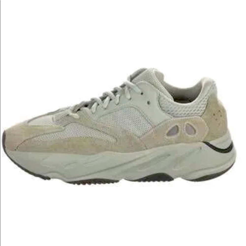 Hello I’m selling these Yeezy x Adidas Green Boost 700 Salt Sneakers 8